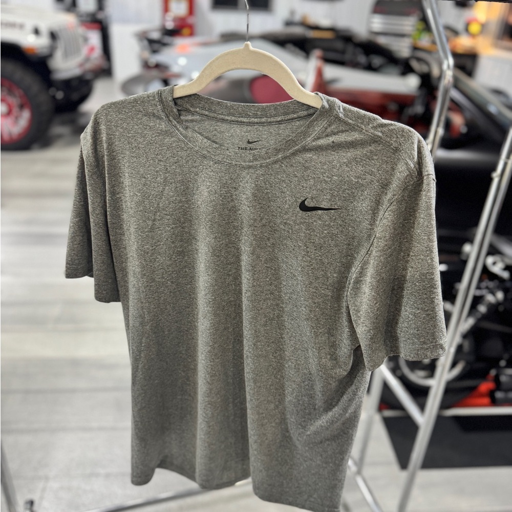 Nike Gray Short Sleeve Tee Athletic Style